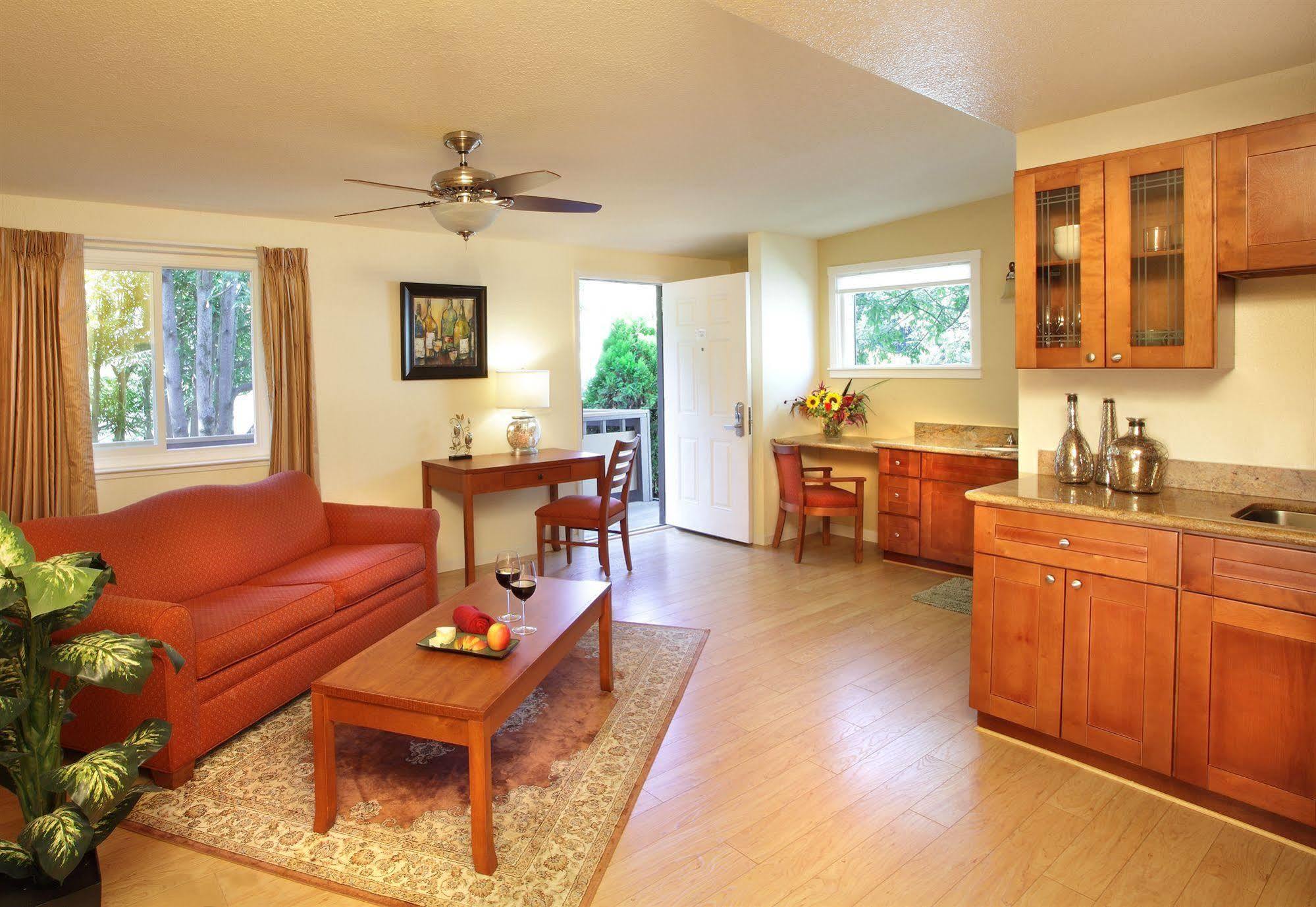 West Sonoma Inn & Spa เกอร์นวิลล์ ภายนอก รูปภาพ